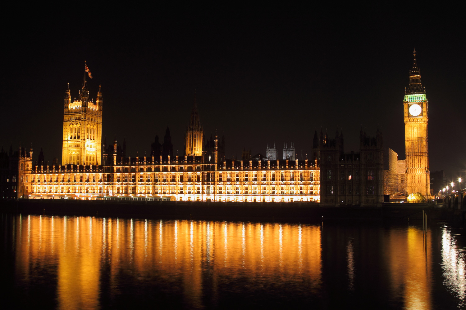 Здание парламента в Лондоне